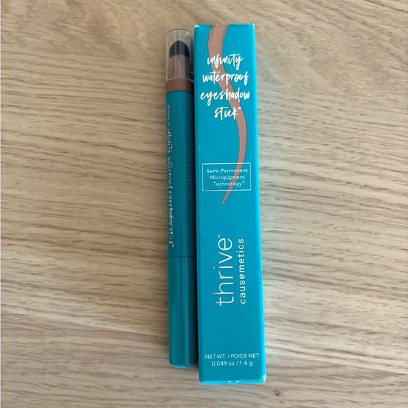 Thrive Infinity Waterproof Eyeshadow Stick w/ Blending Sponge Shaney Jo New Rare - Picture 1 of 10